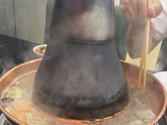 -楼外楼大刀肉传统火锅(西安大路店)