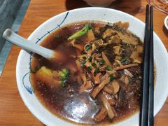 老妈菜笋干面-囿面传统制面馆(中央路店)