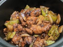 沙羌啫鸡煲-广东粤秀餐馆(佳家花园小区店)