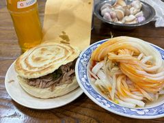 -王魁腊汁肉夹馍(柿园路店)