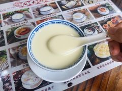 -周大娘牛乳(旧寨古村总店)