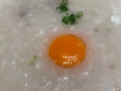 -香港百合居(LCM置汇旭辉广场店)