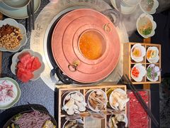 -菌自由丨野生菌火锅特色庭院餐厅(丽江古城店)