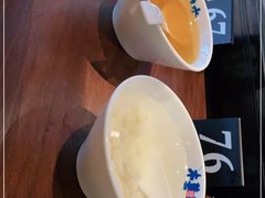 -呷佬·长沙手工米粉(金沙江路店)