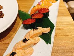 三文鱼手握寿司拼盘-隐泉之语日式料理(王府中环店)