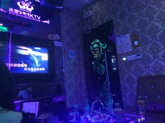 -吉星氧吧量贩式KTV(惠乐购百货店)