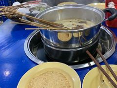 -马路边边·成都串串(翠柏路店)