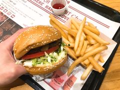 -The Habit Burger Grill 哈比特汉堡(爱琴海店)