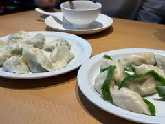 白菜猪肉馅饺-关东小磨东北菜(上海长风大悦城店)