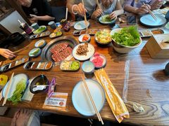 -明洞阿姨·韩式酱蟹烤肉·创意料理(三元桥店)