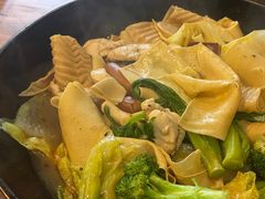 -万记麻辣烫国展总店