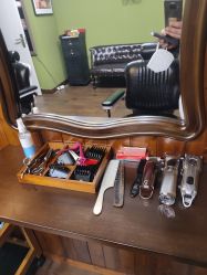 -Brother Barber Shop男士理发店