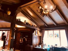 -Old Swiss House