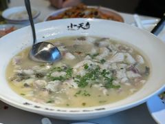 -严记小天府酸菜鱼(西四路店)