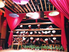 -老滇山寨•云南特色菜•地方菜•民族风情歌舞表演(金碧店)