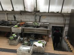 -天天向上素食餐厅(五台山店)