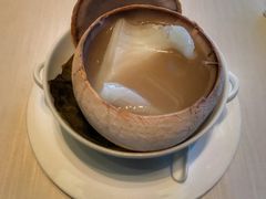 原个椰皇花胶炖鸡-天龙轩(香港丽思卡尔顿酒店)