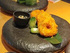 泰式手打虾饼配酸甜梅子酱-simply thai天泰(美罗城店)