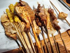 -京狮炙燥·精酿烧烤(首经贸店)