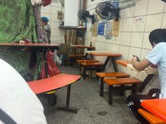 -易记皮肚面(明瓦廊店)