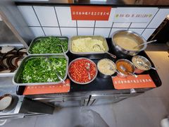 餐具摆设-芈重山老火锅(广州首店)