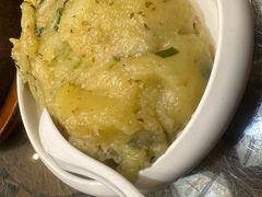 -云海肴·汽锅鸡·云南菜(天山百盛优客店)