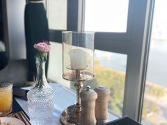 靠窗位-L'amour澜茉·轻法餐