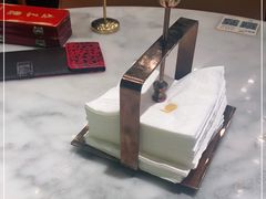 -蝴蝶里·粤菜·点心(龙湖天街&滨江店)