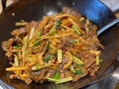 干锅牛杂-牛八宝桂林米粉(八里庄店)