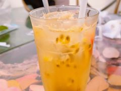 -北平花园·MUA摩造汉堡·北平咖啡(南锣鼓巷胡同店)