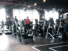-一兆韦德健身·城市运动馆