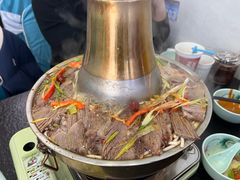 -撒拉人家.酸菜牦牛肉火锅