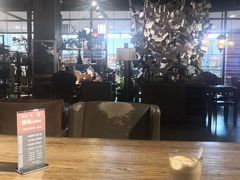 -魔方城市书房(中街益田店)