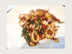 -姚姚酸菜鱼·金戈戈香港豉油鸡(喜荟城联名店)