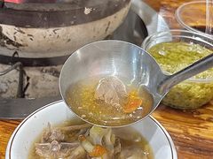 -威邵鸡煲(西华路总店)