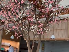 -蜜桃餐厅·伴山(湖滨商业街店)