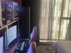 -粤塔x电竞酒店(深圳龙华大浪后浪新天地店)