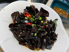 凉拌黑木耳-润泽园椰子鸡(汇一城店)