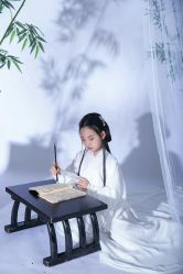 -虞美人汉服摄影