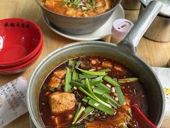 -铁锅哥米线