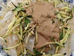 清拌拉皮-金鹏鱼肉馆