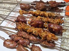 -小董哥烤串·爆汁大油边(故宫店)