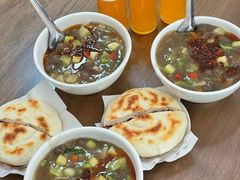 -刘信牛羊肉泡馍小炒(回民街店)