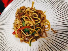 黑椒蘑菇牛柳意面-清真·艾美可餐厅(鹏欣水游城店)
