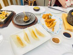 -品海楼·大连海胆锅贴馆(东港店)