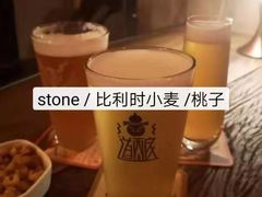 -顽啤猴精酿