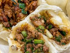 -李与白包子铺(桐梓林店)