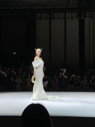 -Renee芮亦婚纱(原丽莎)