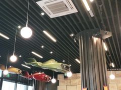 大堂-汽车博物馆主题餐厅