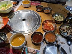 -老炉家木炭烤肉(长江国际店)